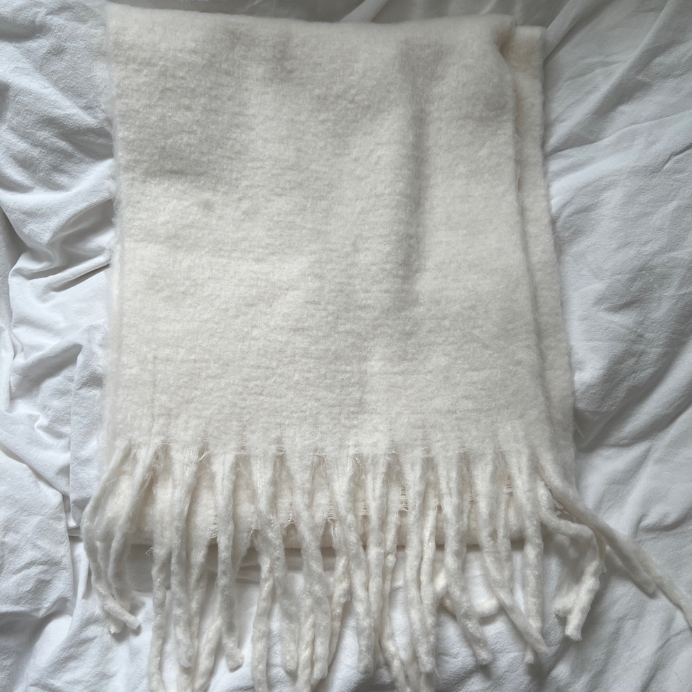 Bershka Cream Fringe Scarf